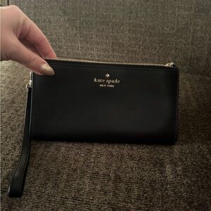 kate spade wristlet